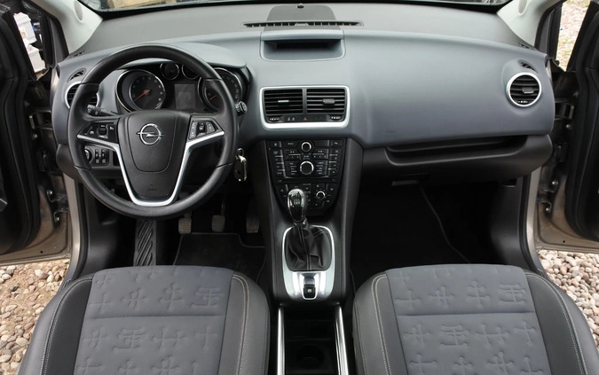 Opel Meriva cena 27900 przebieg: 117000, rok produkcji 2012 z Białystok małe 326